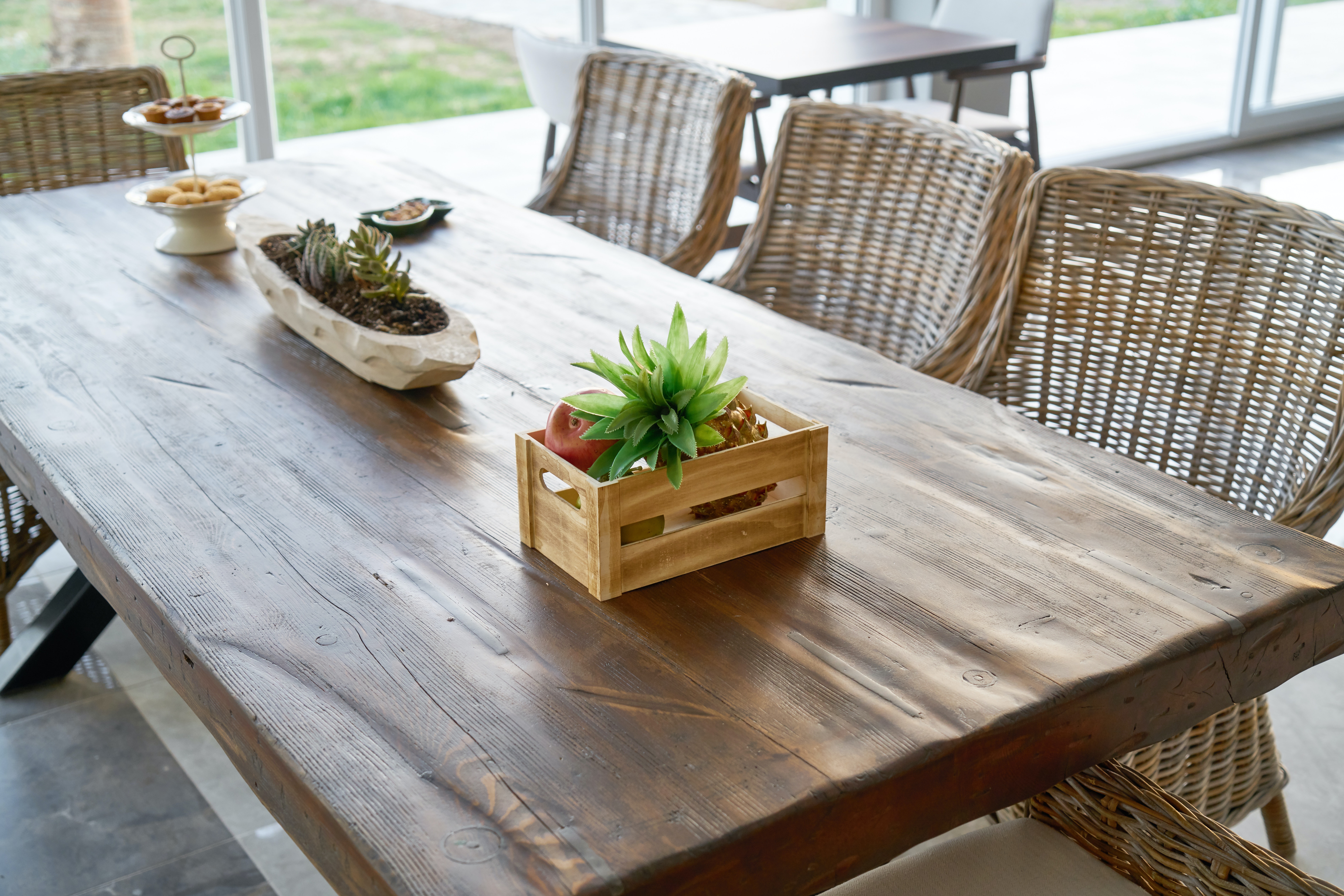 Tilføj et unikt design i dit hjem med et plankebord